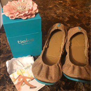 Brentwood Tieks - EUC
